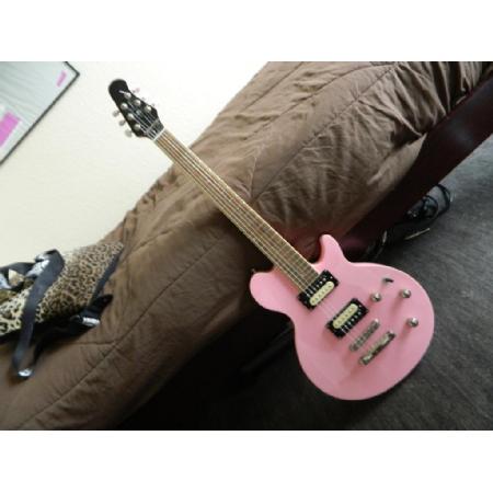 pink les paul Image